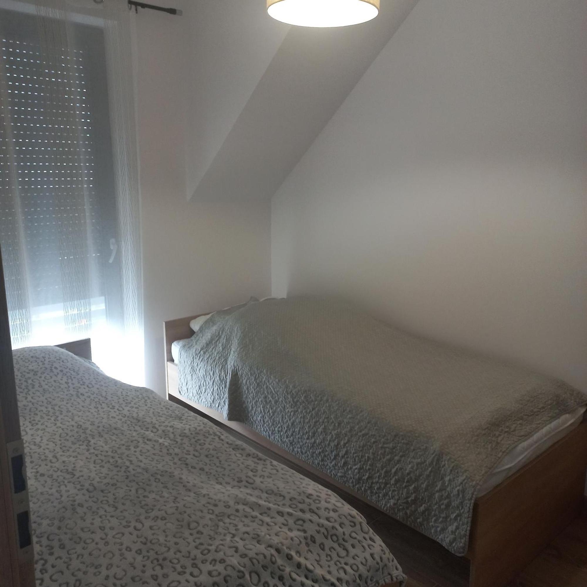 Apartamenty Josef Zbroslawice Exterior photo